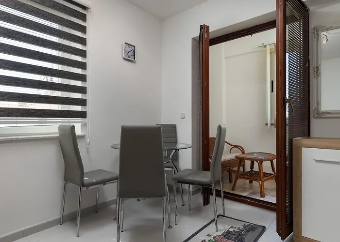 Pensión Smaila Pula