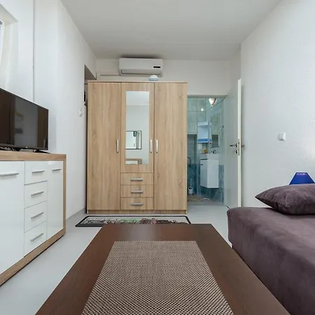 Smaila Guest house Pula