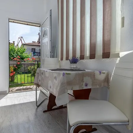 Guest house Smaila 3*